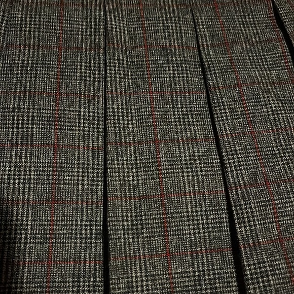 COPY - Plaid skirt - Picture 2 of 3